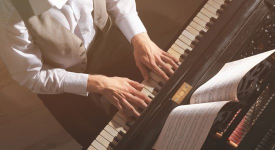 Уроки игры на фортепиано в музыкальной школе-студии. Индивидуальное занятие (45 минут)