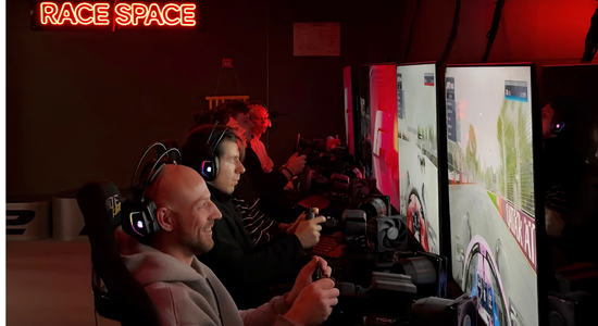 Посещение симрейсинг клуб Race Space