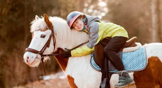 Прогулка  на пони для детей в Green Ranch