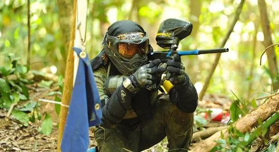 Игра в пейнтбол на открытой площадке в парке «0,67»