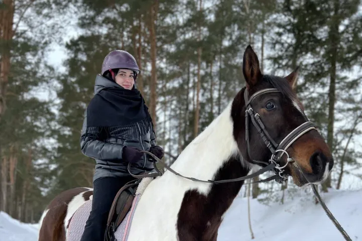 Индивидуальная прогулка верхом в сопровождении инструктора в Green Ranch