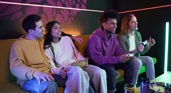 Console room: игра в PS5 и 2 крафтовых коктейля