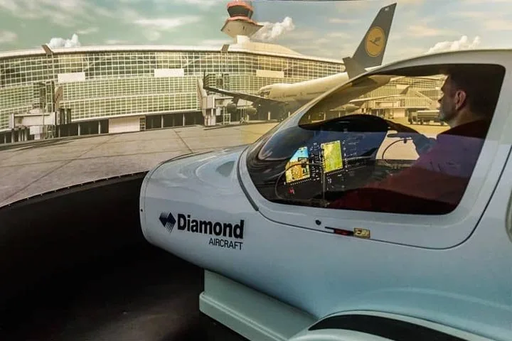 Захватывающий полет на авиатренажере Diamond