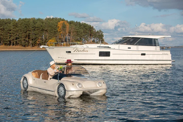 Прогулка на водном автомобиле AQUA CAR 430