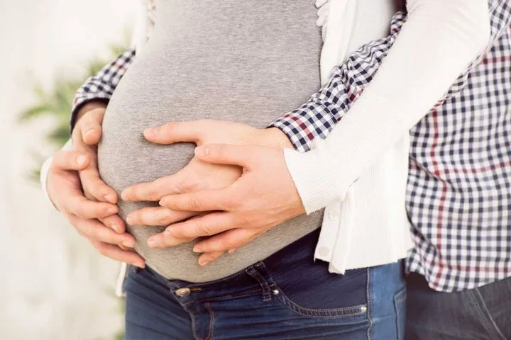 Занятие в школе для будущих родителей