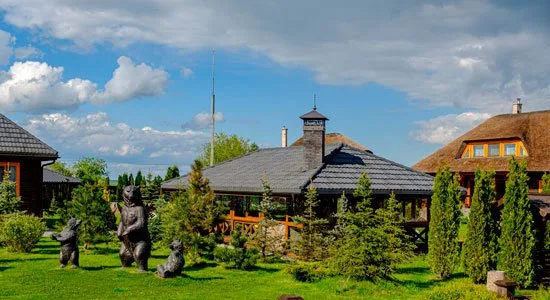 Праздничный отдых для компании в загородном клубе