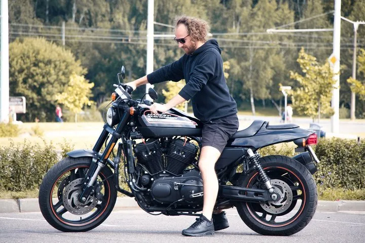Индивидуальный мастер-класс по вождению Harley-Davidson