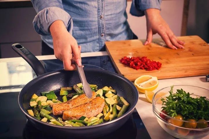 Индивидуальные уроки от шеф-повара у вас дома: готовьте вкусно и с удовольствием