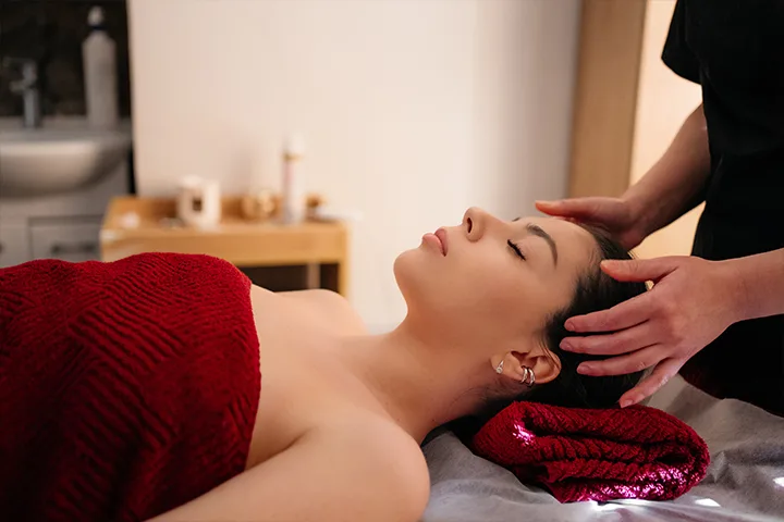 Массаж лица в Elegance Spa&Beauty