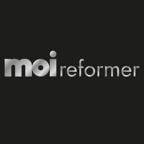Пилатес на реформерах в студии moi.Reformer 