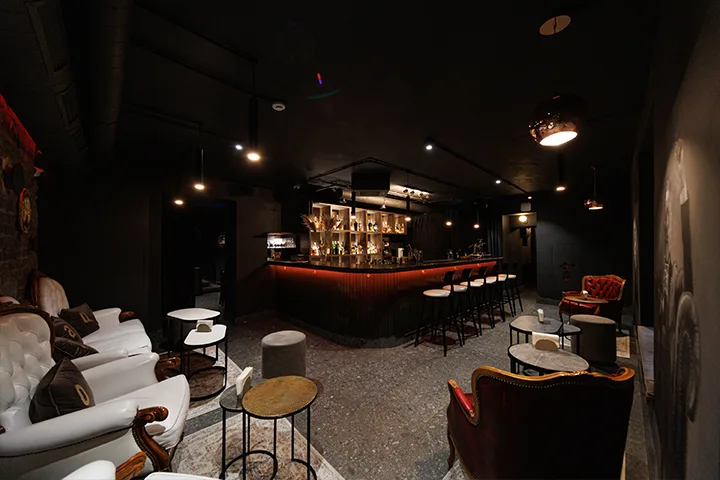 Дегустация виски в баре Nomad