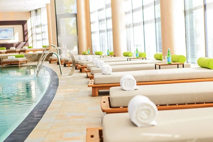 Сеанс в открытой аквазоне в Renaissance Minsk Hotel