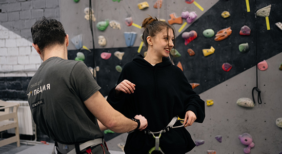 Семейный старт-пакет в «Трапеция» с инструктором для 2 взрослых и 2 детей в любой день