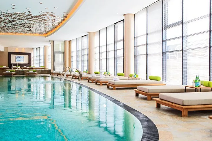 Сеанс в открытой аквазоне в Renaissance Minsk Hotel