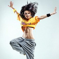 Зажигательная зумба в фитнес-клубе KiVi Зажигательная зумба в фитнес-клубе KiVi