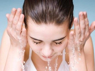 Уход для лица «Возрождение и сияние» Уход для лица «Возрождение и сияние»