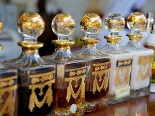 Масла и парфюм Azmirli Масла и парфюм Azmirli