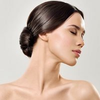 SPA-уход за лицом «Сияние молодости» SPA-уход за лицом «Сияние молодости»