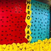 Отдых для всей семьи на батутной арене Hero Park Отдых для всей семьи на батутной арене Hero Park