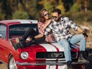 Фотосессия Love Story с ретро автомобилем в Минске Фотосессия Love Story с ретро автомобилем в Минске