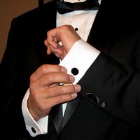 Салонный уход для мужчин в имидж-центре Joli Салонный уход для мужчин в имидж-центре Joli
