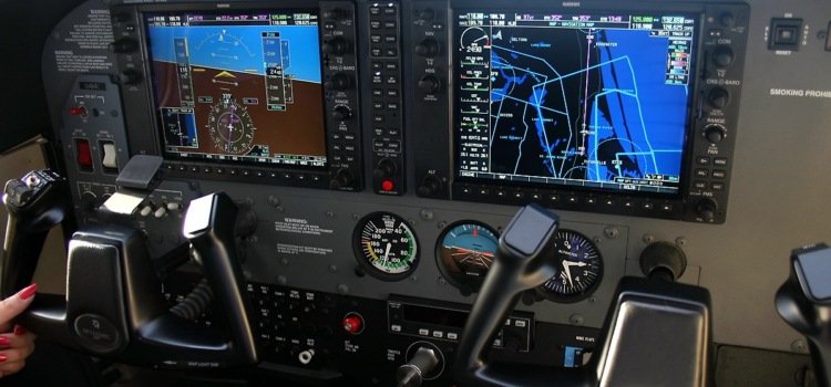 Полет над Минском на самолете Cessna 172 Полет над Минском на самолете Cessna 172