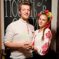 Ужин в ресторане белорусской кухни «СВОИ» Ужин в ресторане белорусской кухни «СВОИ»