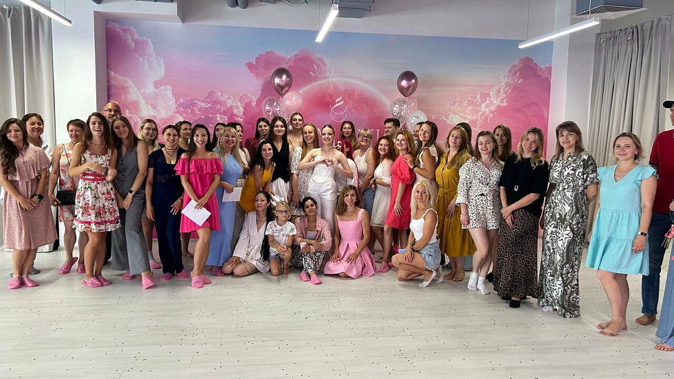 Абонемент в школу танцев и пластики Amani