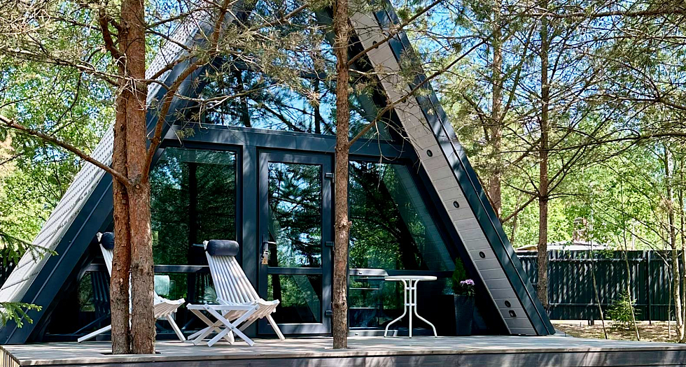 Загородный отдых в A-Frame с купелью