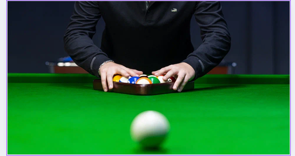 Классическая игра в бильярд (китайский пул)